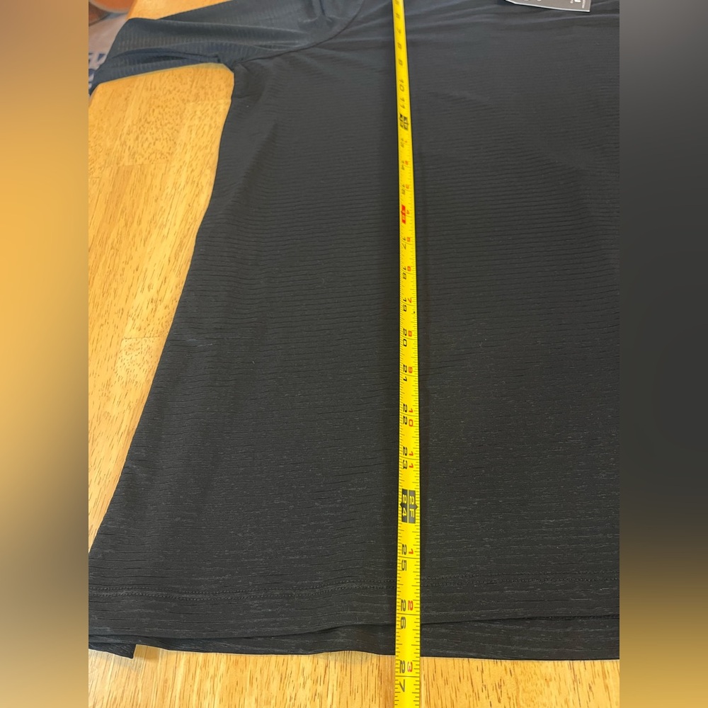 Black Long sleeve Yoga Top Mono b Open Back Oversized Small, Fits Like XL NWT - Picture 9 of 9